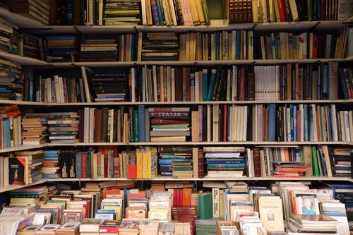 Lotto blocco stock libri - di, 50